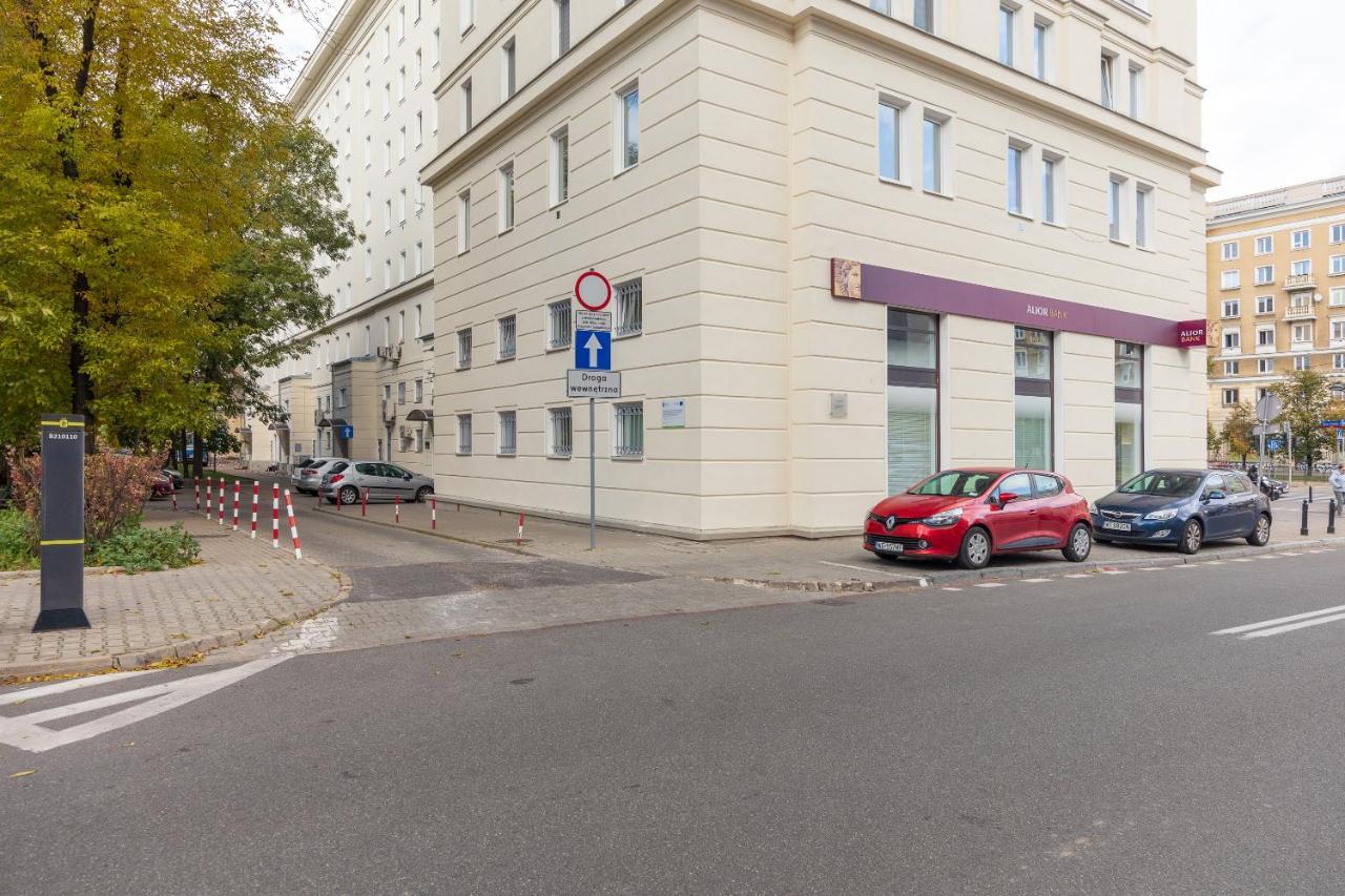 Designer In The Apartment Warschau