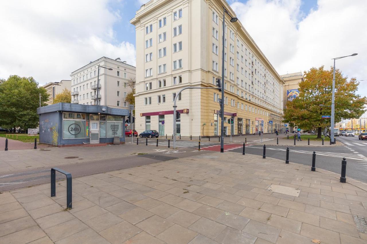 Designer In The Lägenhet Warszawa